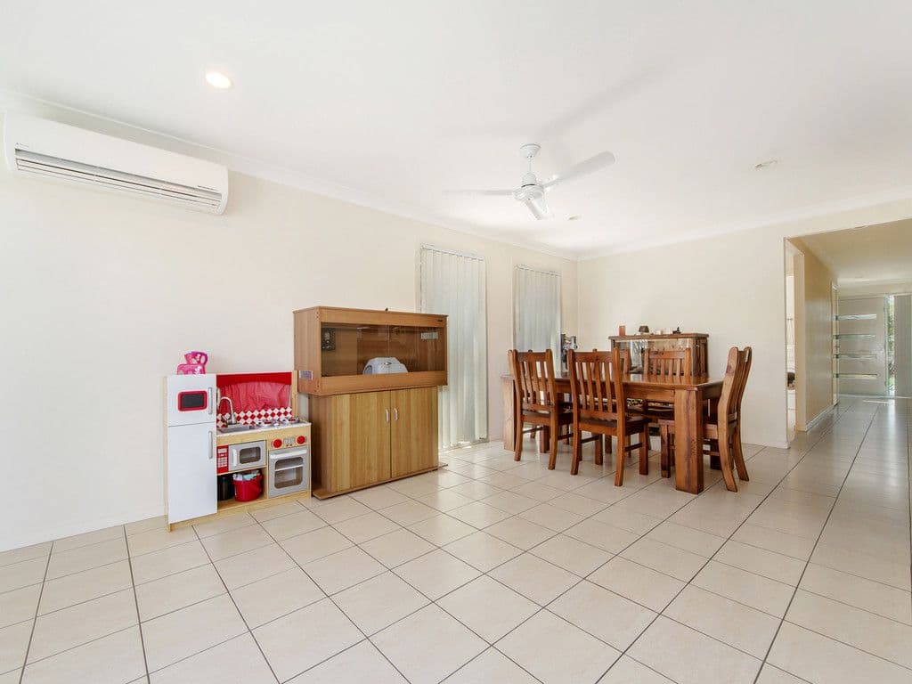 25 Moorhen Street, Coomera QLD 4209, Coomera - Thumbnail 4
