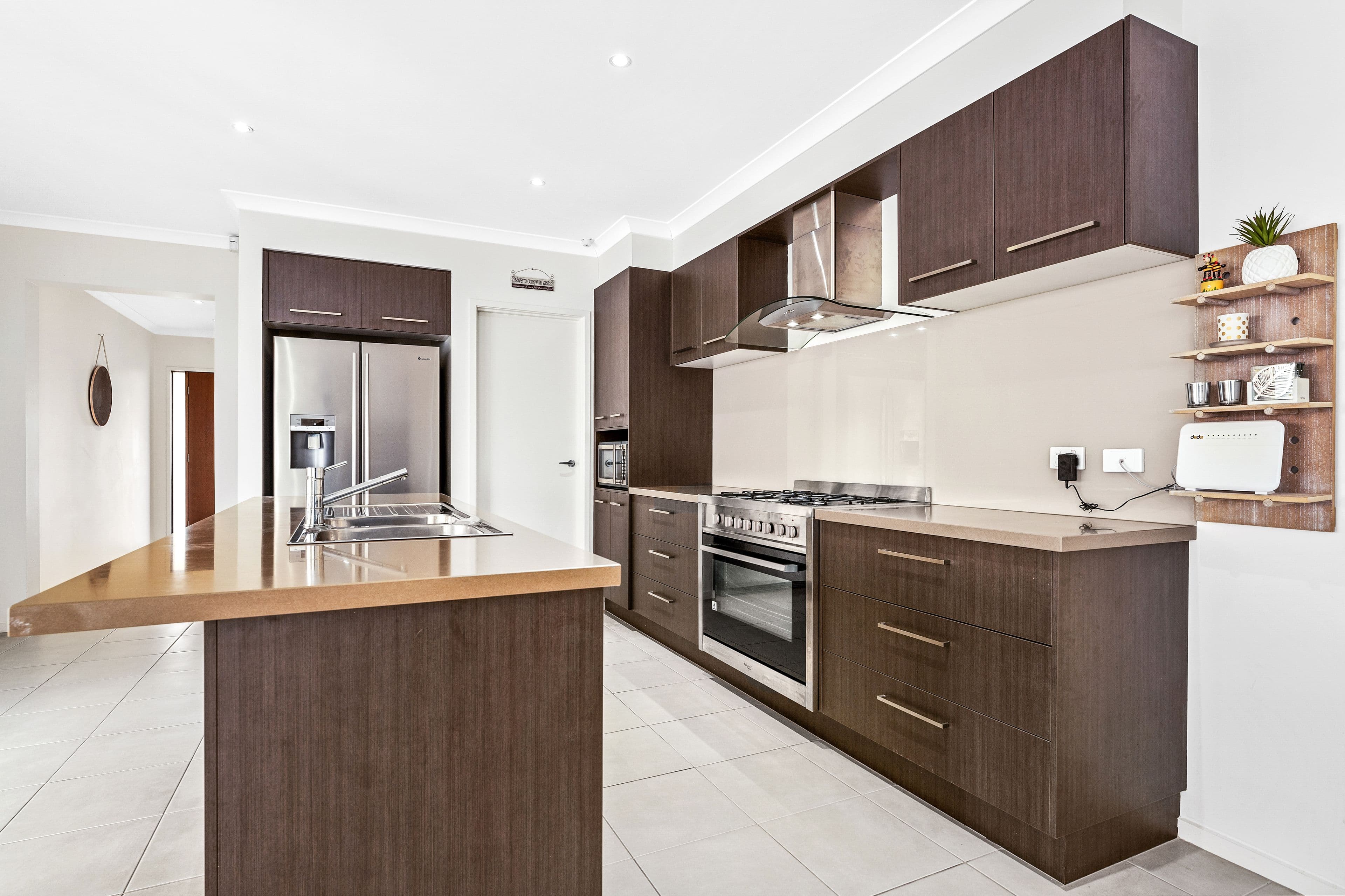 12 Moray Close, Taylors Hill VIC 3037, Taylors Hill - Thumbnail 2