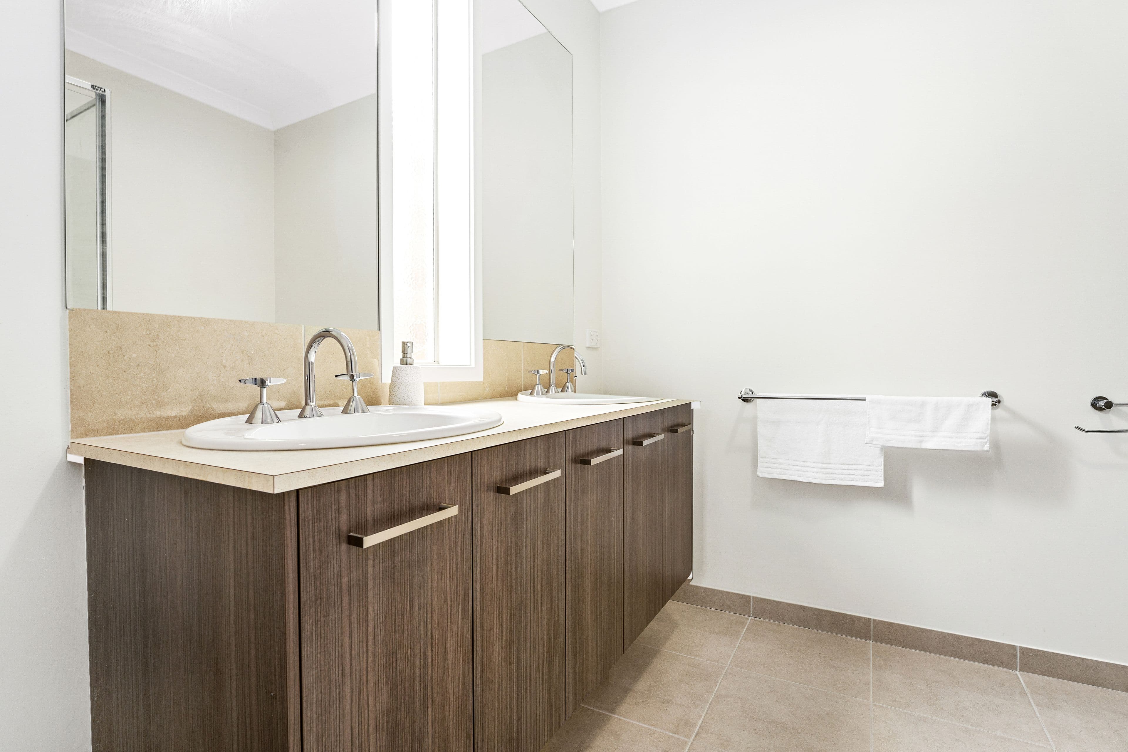 12 Moray Close, Taylors Hill VIC 3037, Taylors Hill - Thumbnail 8