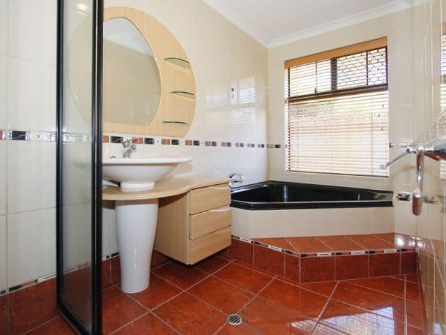 6 Lind Place, Caroline Springs, VIC, 3023, Caroline Springs - Thumbnail 6