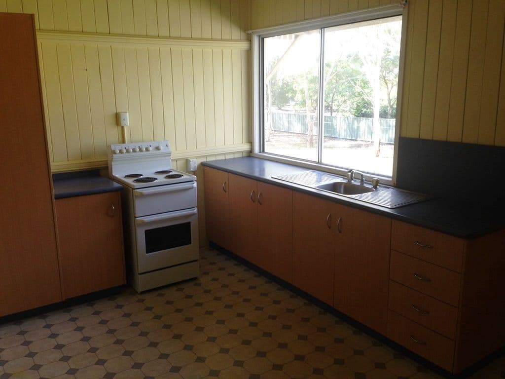 60 Sunrise Avenue, DALBY QLD 4405, Dalby - Thumbnail 3
