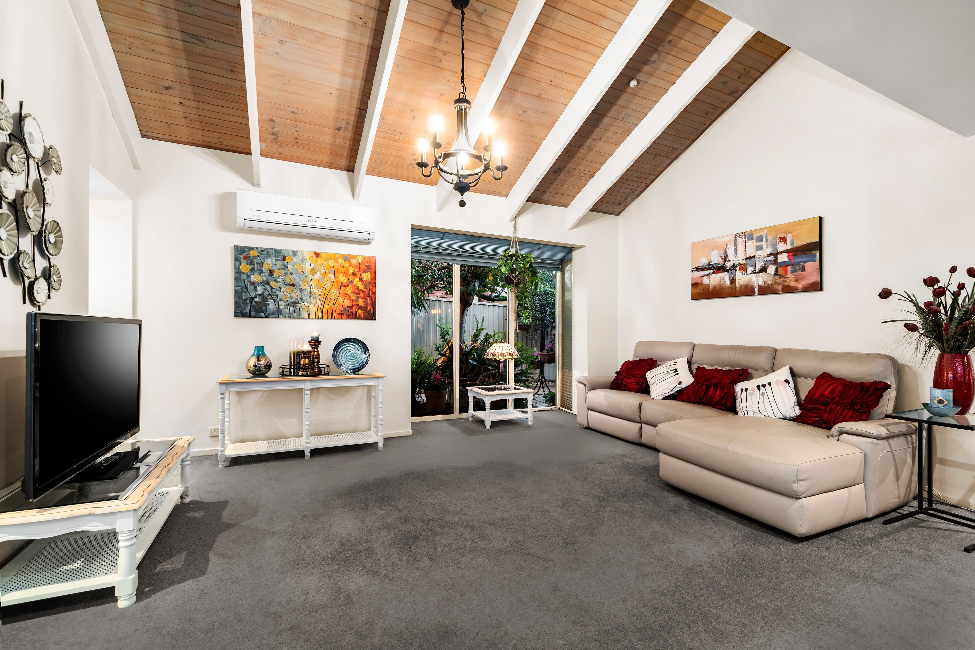 39 Simon Avenue, Rowville VIC 3178, Rowville - Thumbnail 5