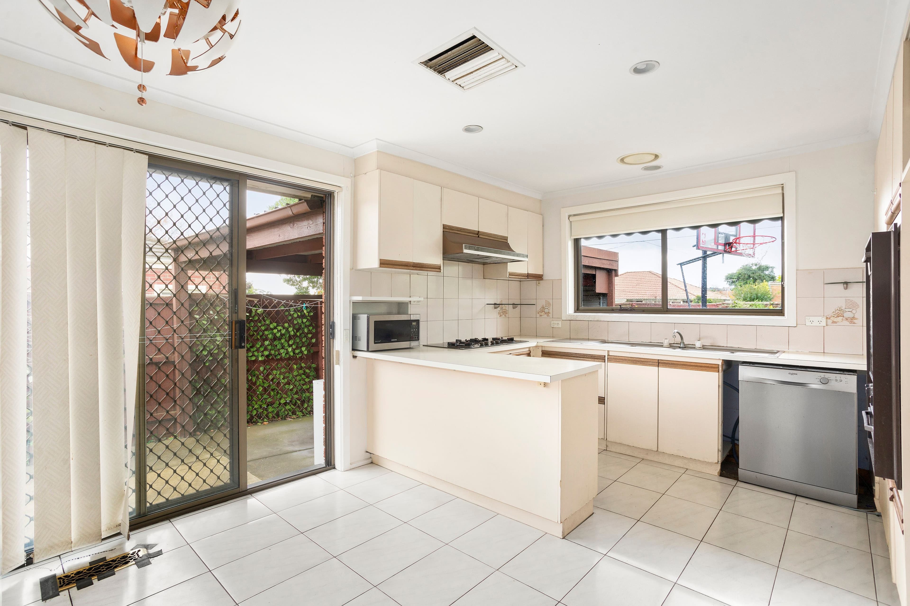 89-91 Blackburn Road, Doncaster East VIC 3109, Doncaster East - Thumbnail 3