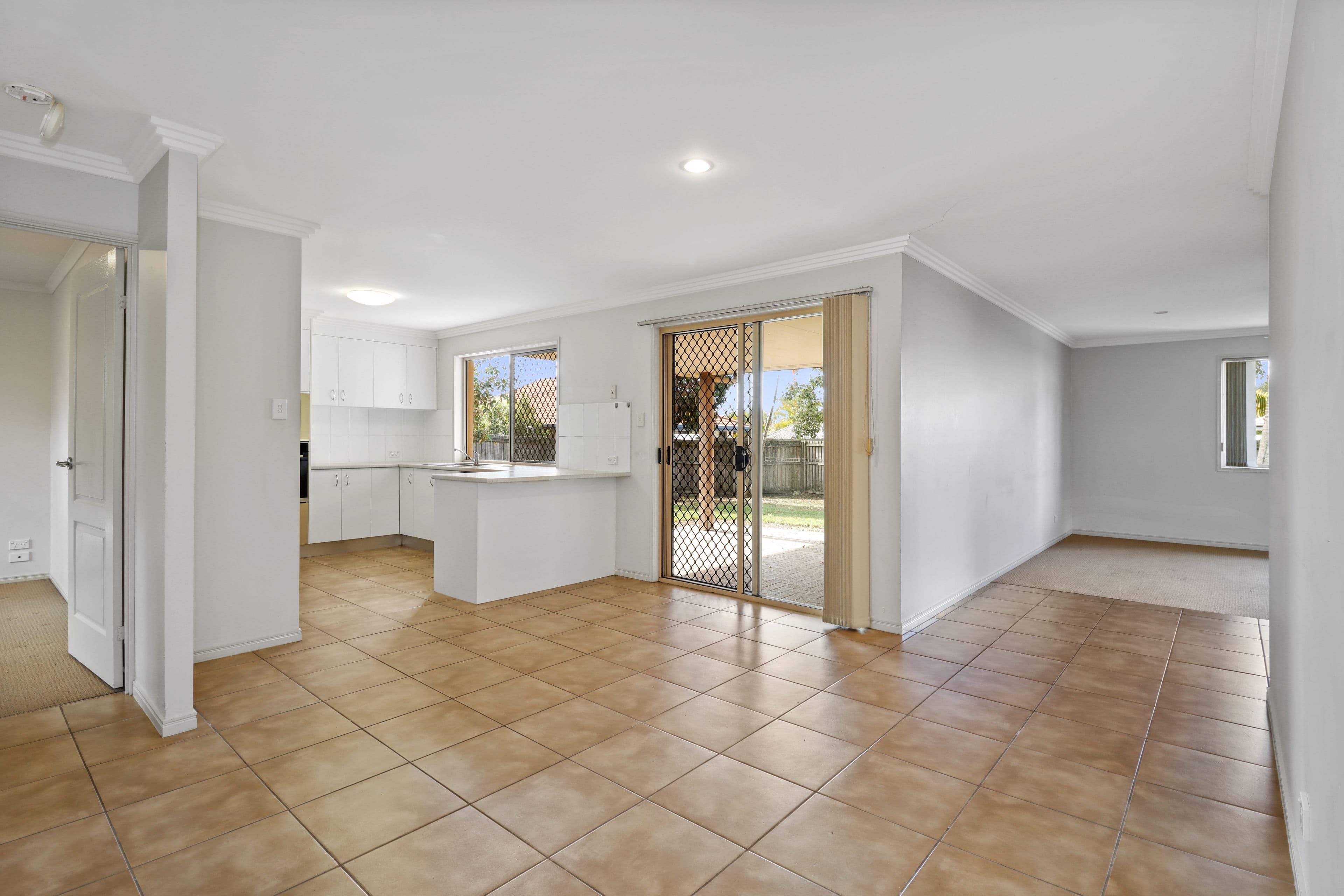 12 Rochester Court, Urraween QLD 4655, Urraween - Thumbnail 5
