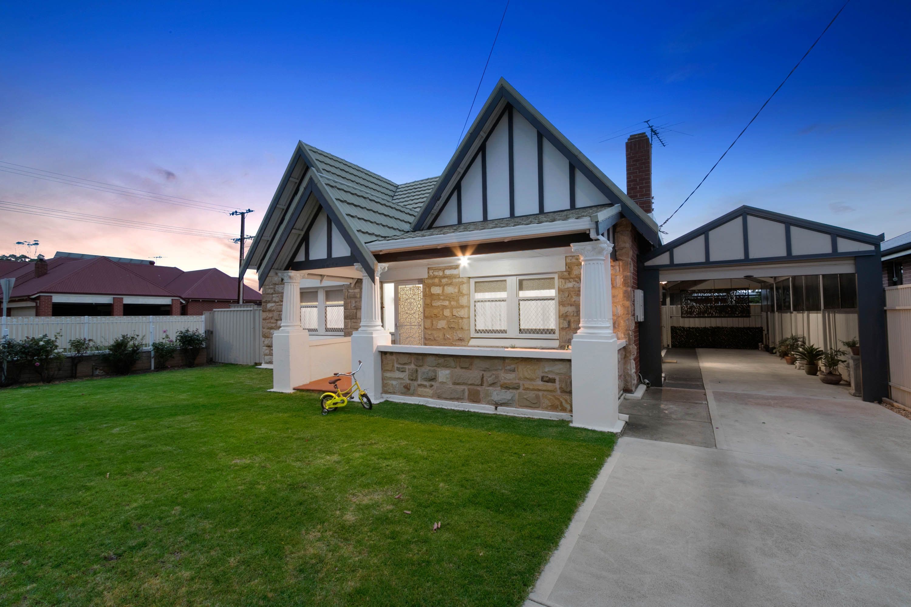 63 Oval Avenue, Woodville South SA 5011, Woodville South - Thumbnail 2