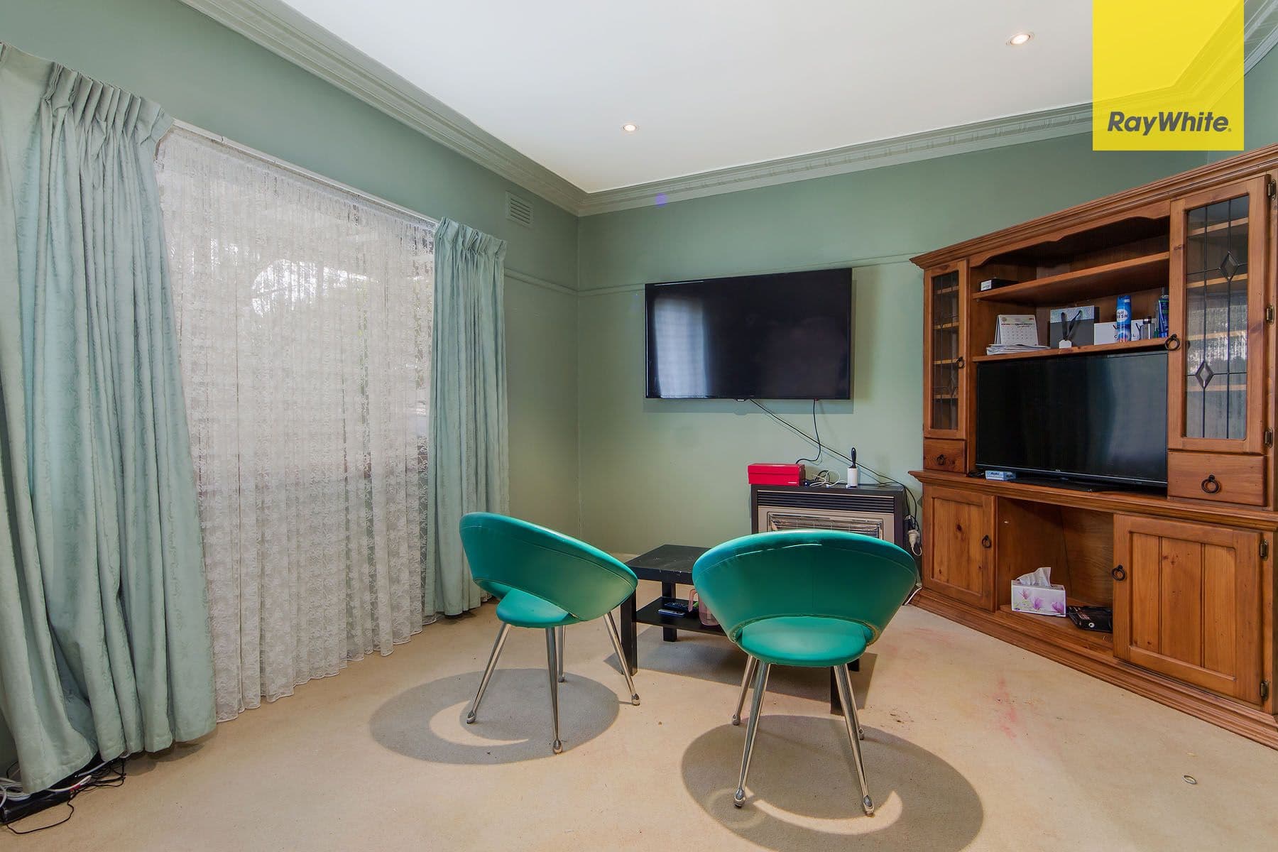 45 Millawa Avenue, St Albans VIC 3021, St Albans - Thumbnail 2