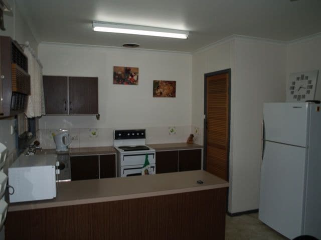 8 Marschall Street, WAIKERIE SA 5330, Waikerie - Thumbnail 5