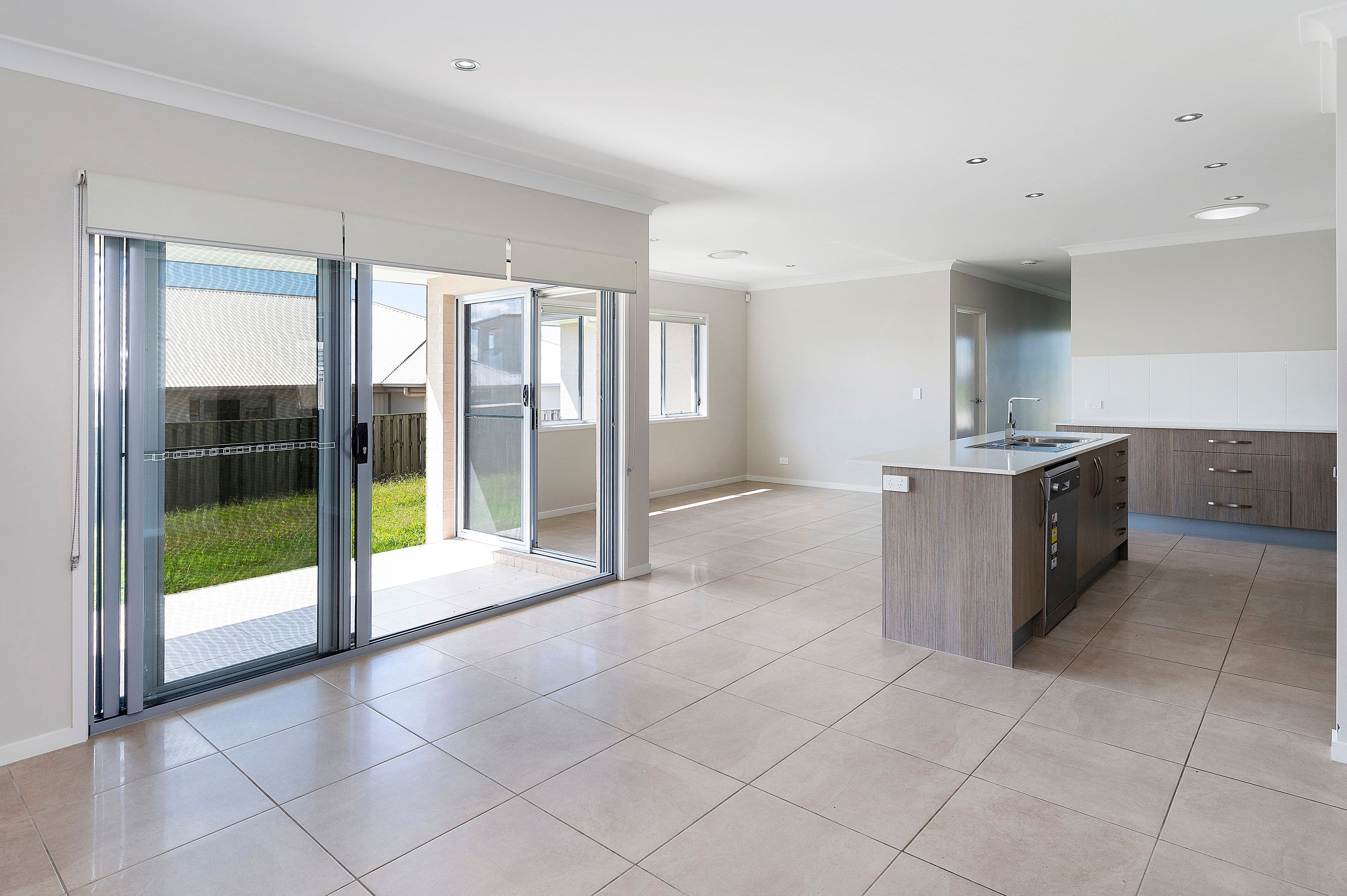 9 Carpenters Drive, Coomera QLD 4209, Coomera - Thumbnail 7