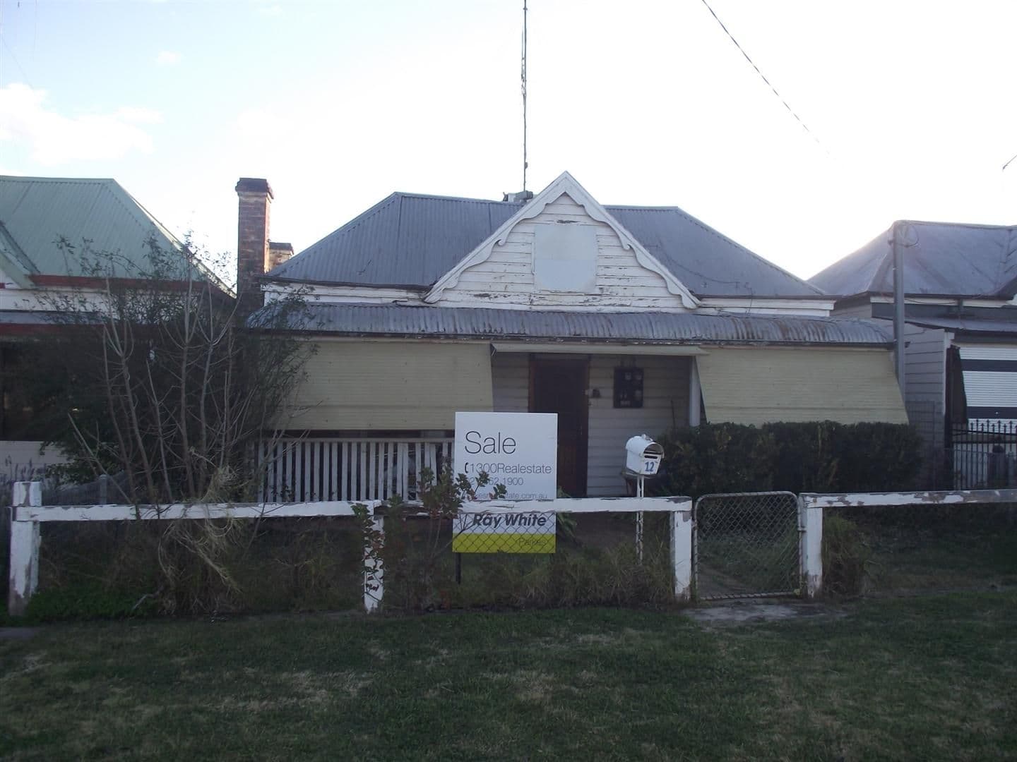 12 Talbot Street, PARKES NSW 2870, Parkes - Thumbnail 7