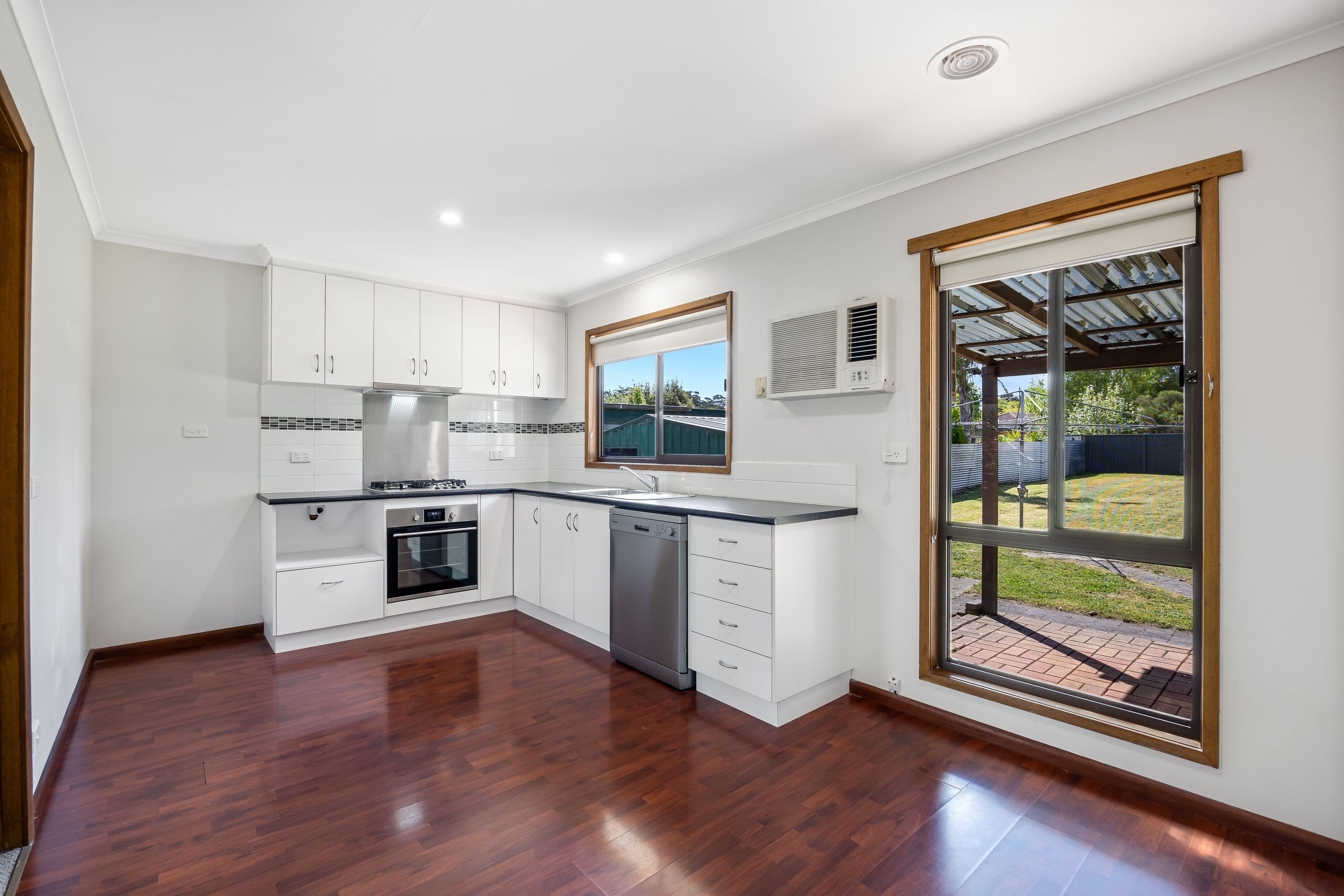 106 Nolan Street, Buninyong VIC 3357, Buninyong - Thumbnail 5