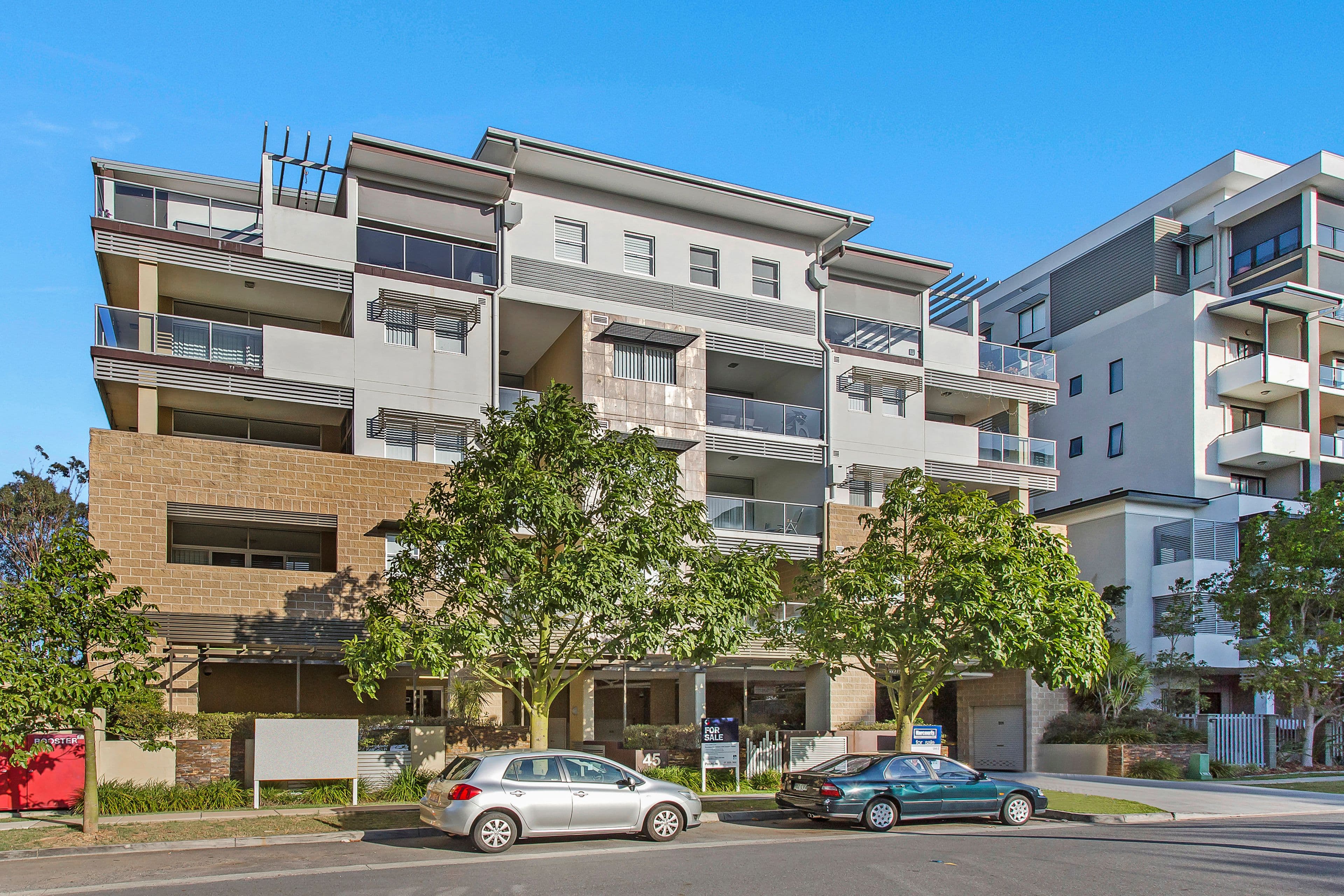 45 Playfield Street, Chermside QLD 4032, Chermside - Thumbnail 2