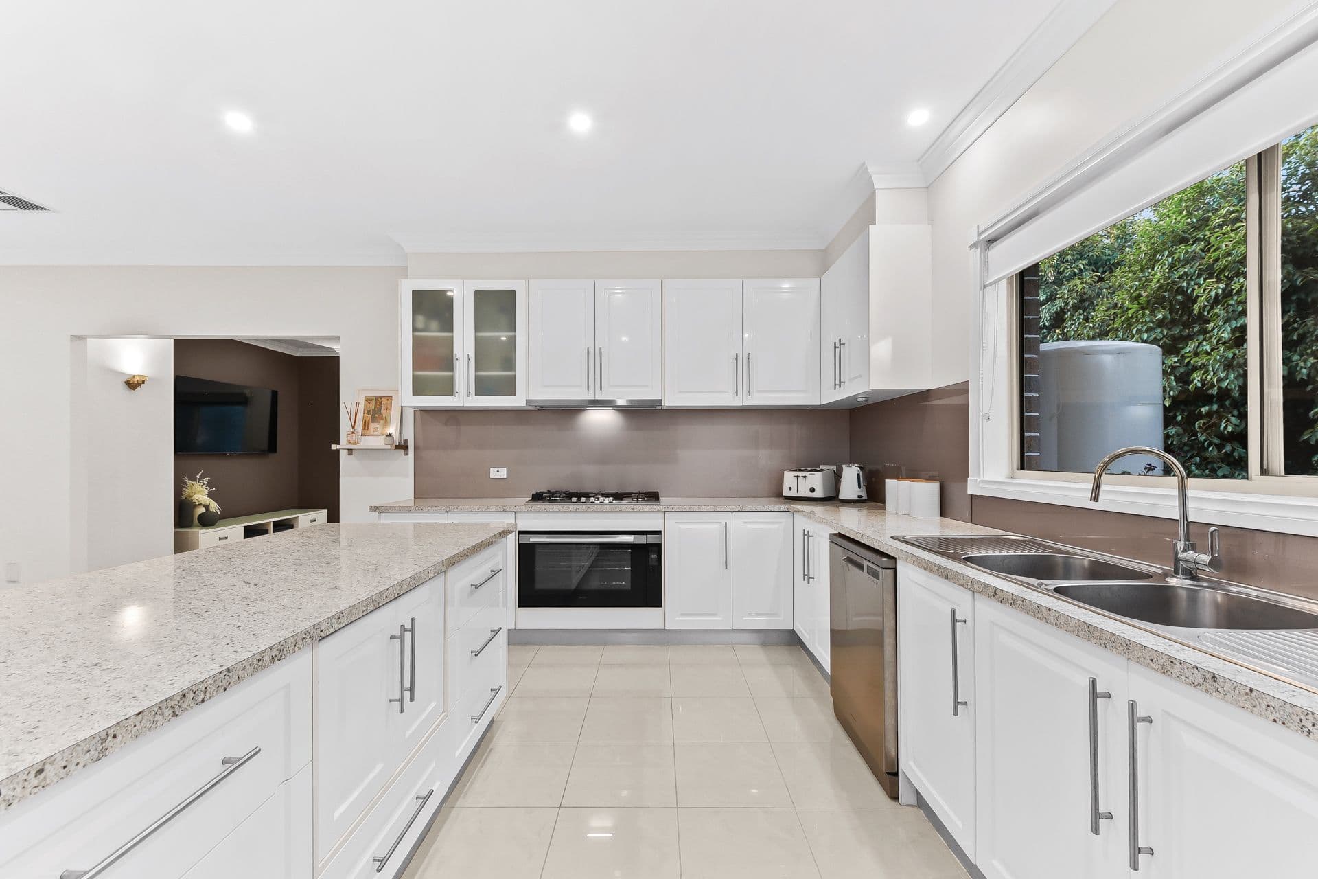 50 Leemak Crescent, Berwick VIC 3806, Berwick - Thumbnail 6