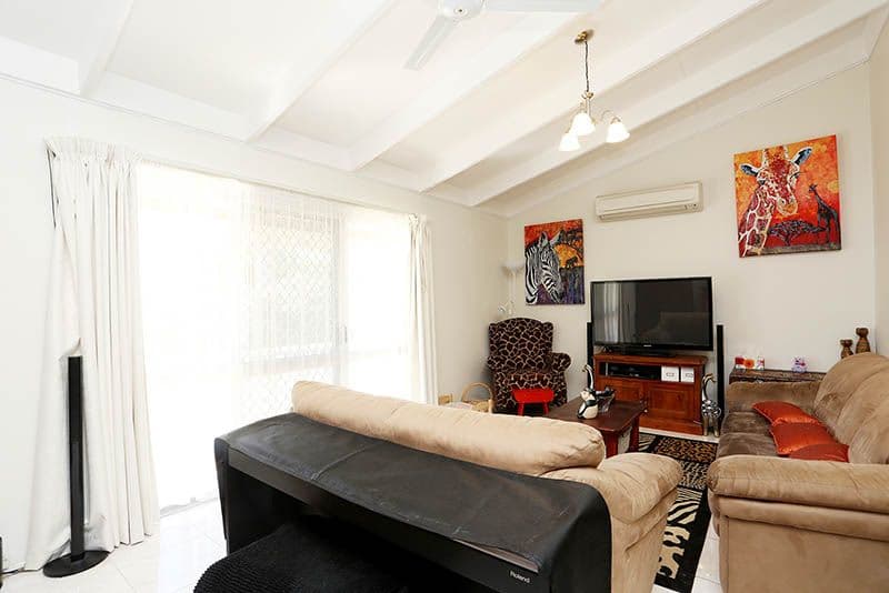 34 Hickory Street, Marsden QLD 4132, Marsden - Thumbnail 3