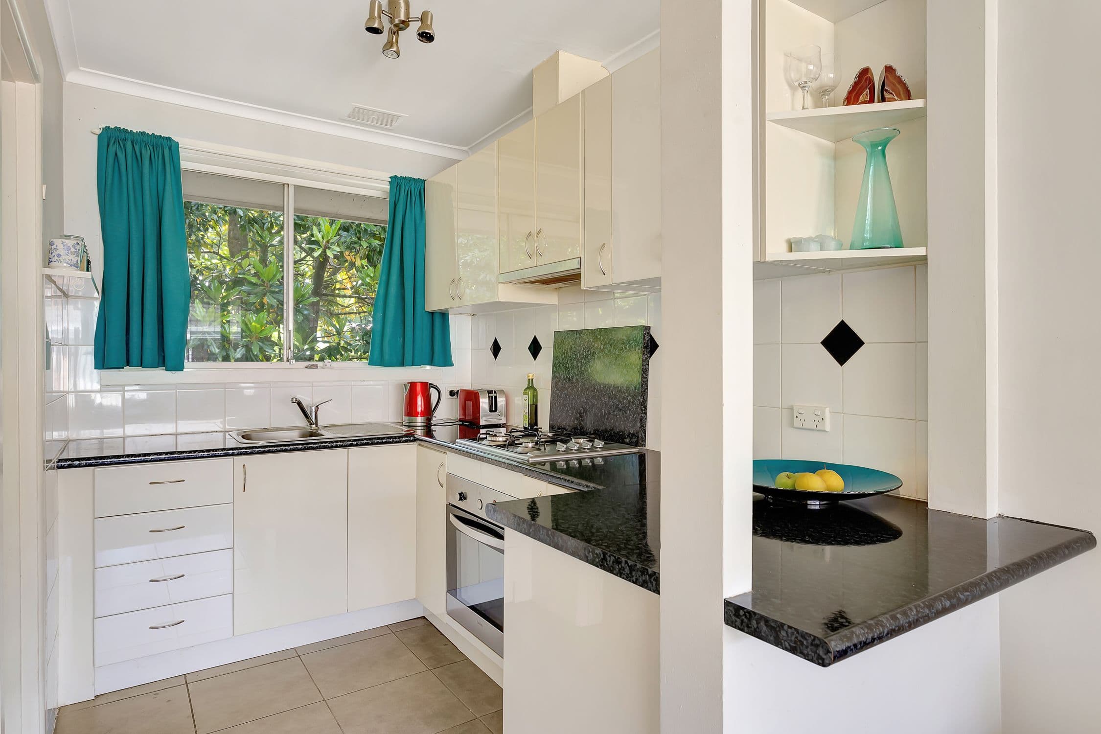 104 Durham Road, Kilsyth VIC 3137, Kilsyth - Thumbnail 2