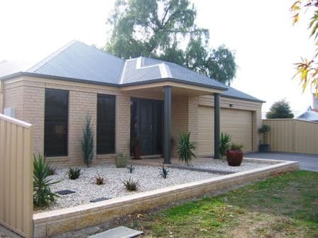 12 Elizabeth Street, WAHGUNYAH VIC 3687, Wahgunyah - Image 1