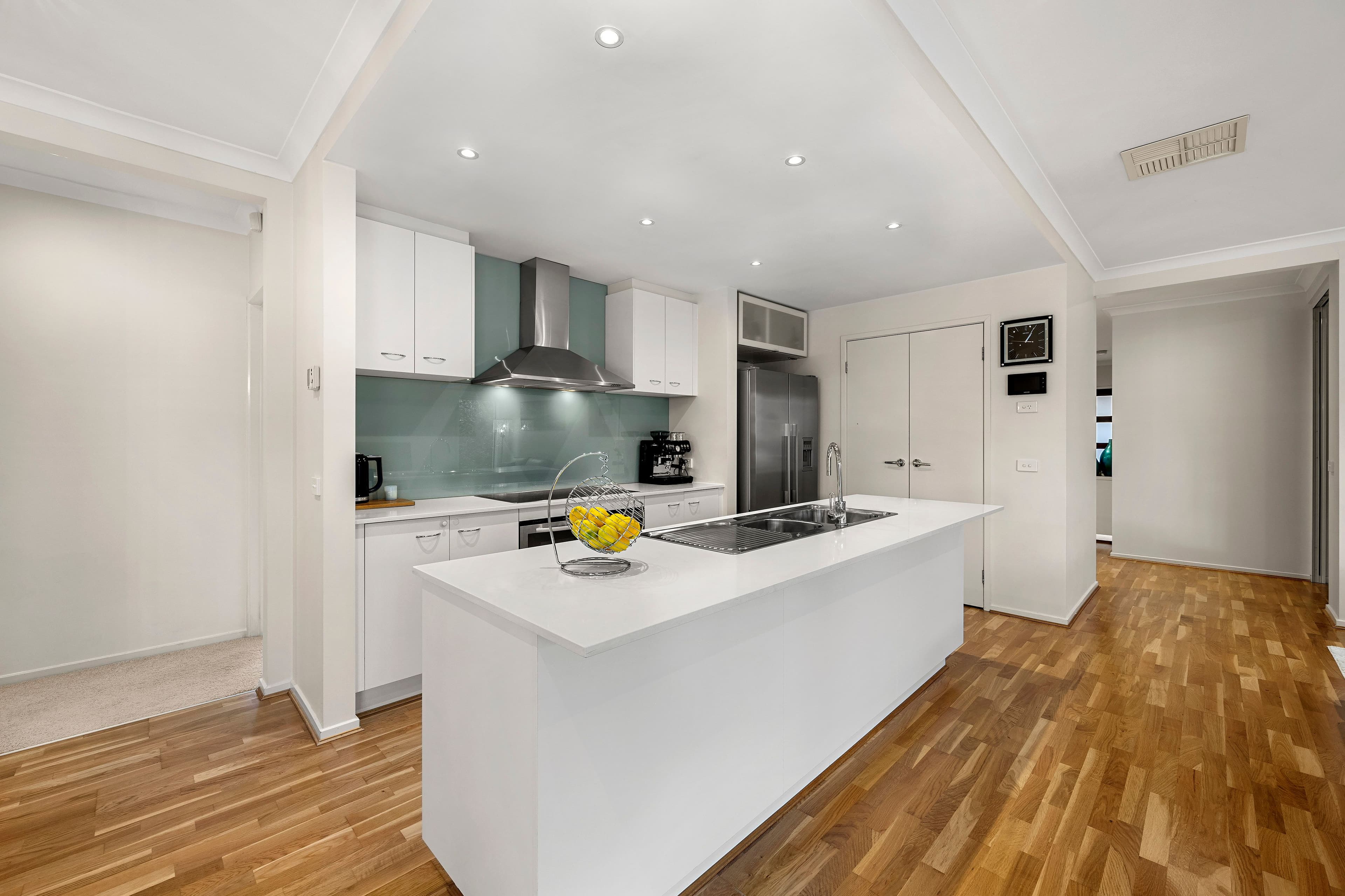 3 St Leonard Drive, South Morang VIC 3752, South Morang - Thumbnail 2