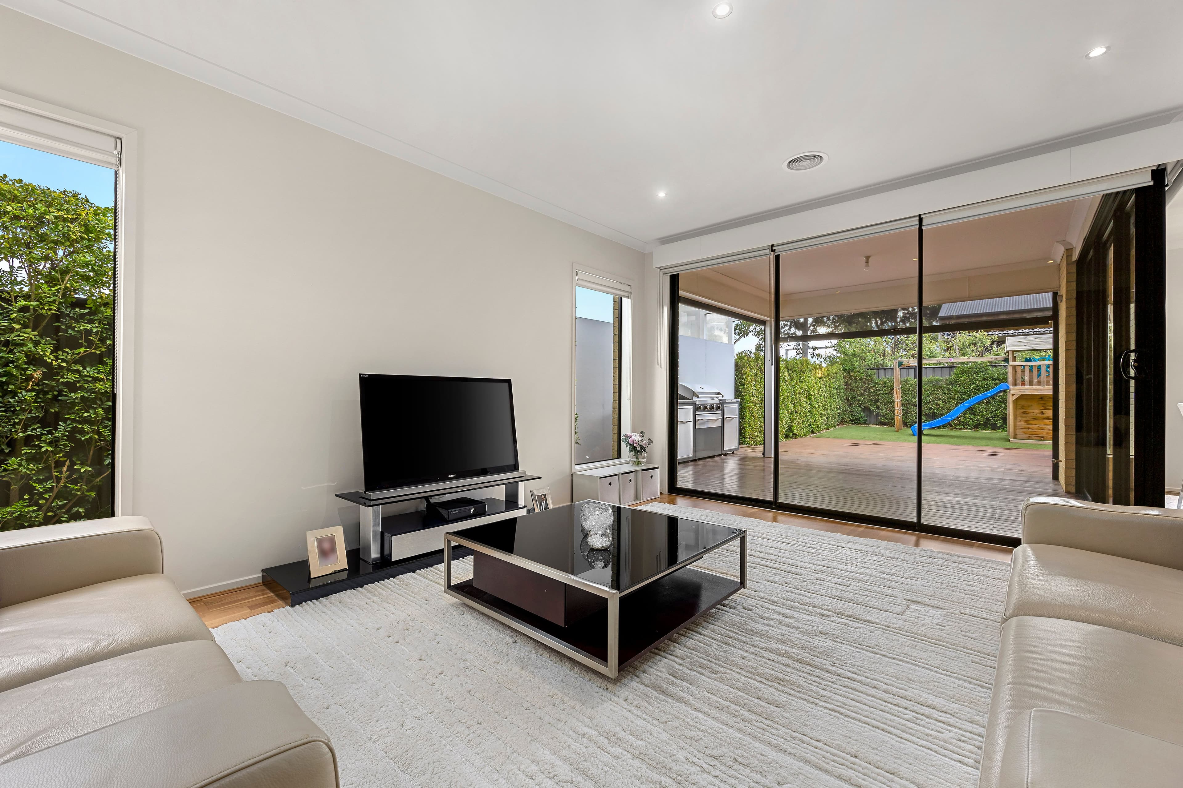 3 St Leonard Drive, South Morang VIC 3752, South Morang - Thumbnail 5