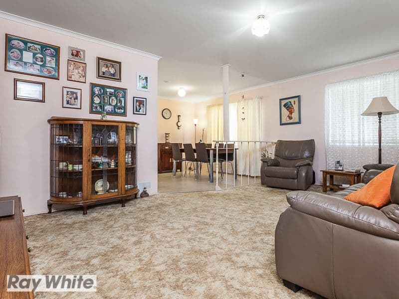7 Castle Court, Kallangur QLD 4503, Kallangur - Thumbnail 2