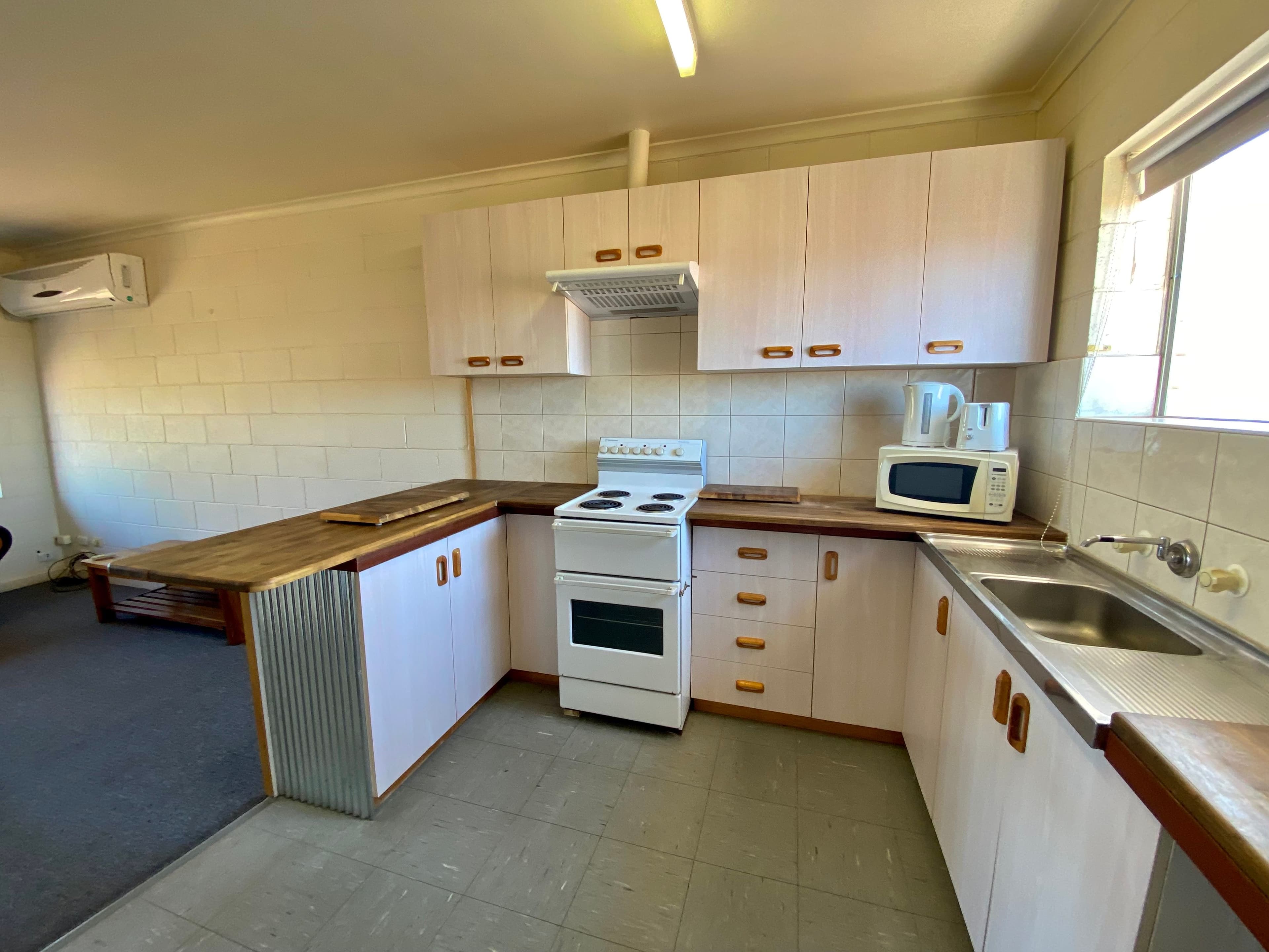 100-102 Essington Lewis Avenue, Whyalla SA 5600, Whyalla - Thumbnail 4
