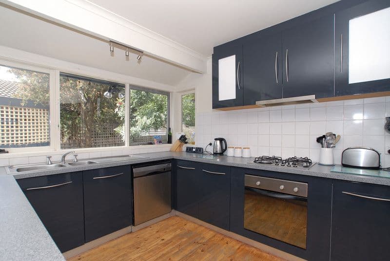 15 Edenbridge Court, CARRUM DOWNS VIC 3201, Carrum Downs - Thumbnail 2
