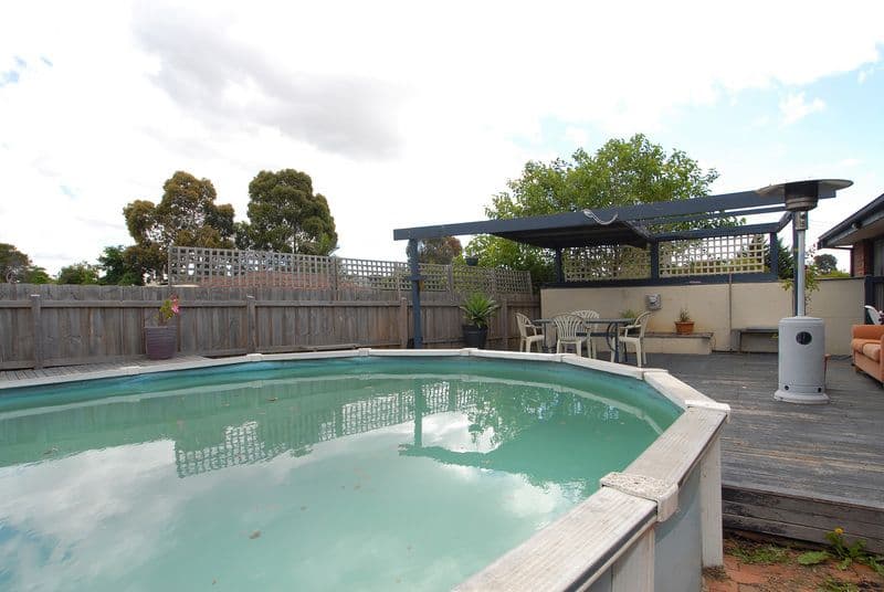15 Edenbridge Court, CARRUM DOWNS VIC 3201, Carrum Downs - Thumbnail 3