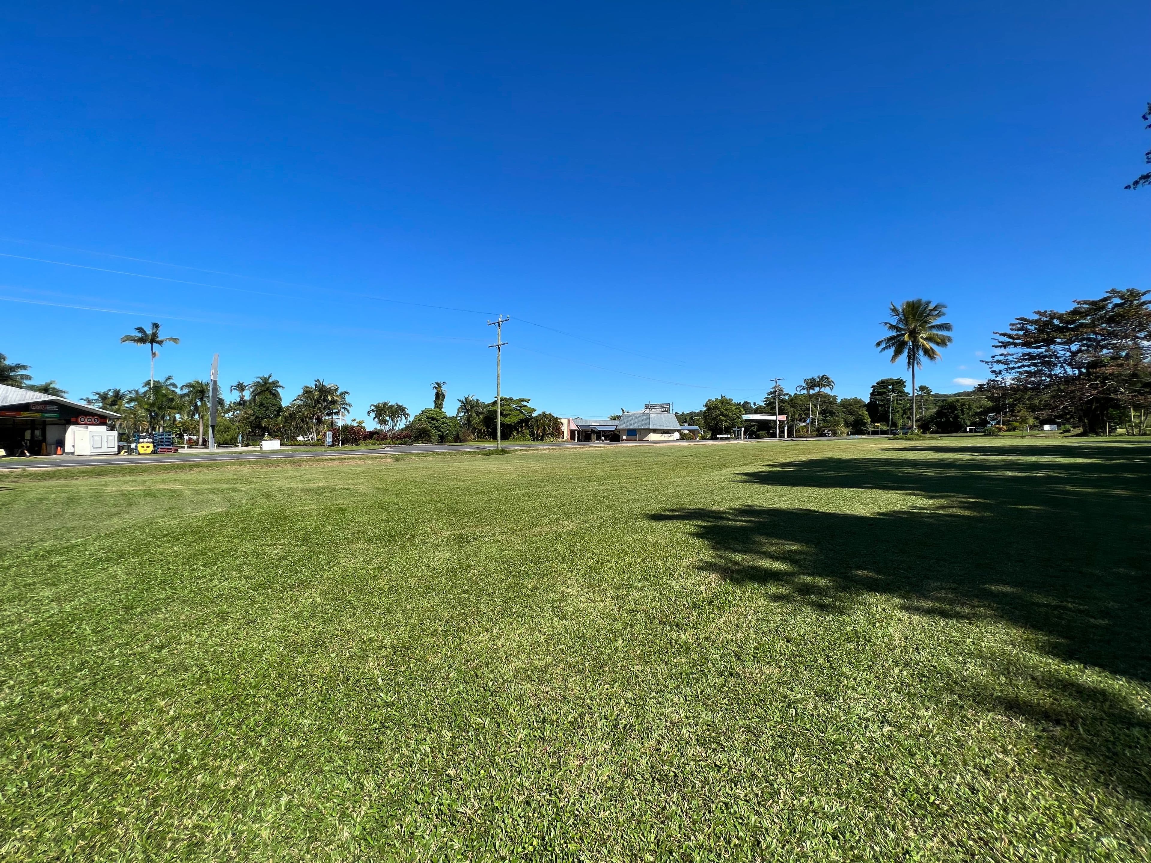 32 Wongaling Beach Road, Wongaling Beach QLD 4852, Wongaling Beach - Thumbnail 5