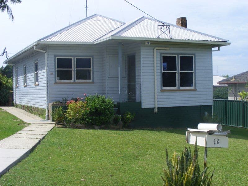 19 Ross Street, FERNHILL NSW 2519, Fernhill - Image 1