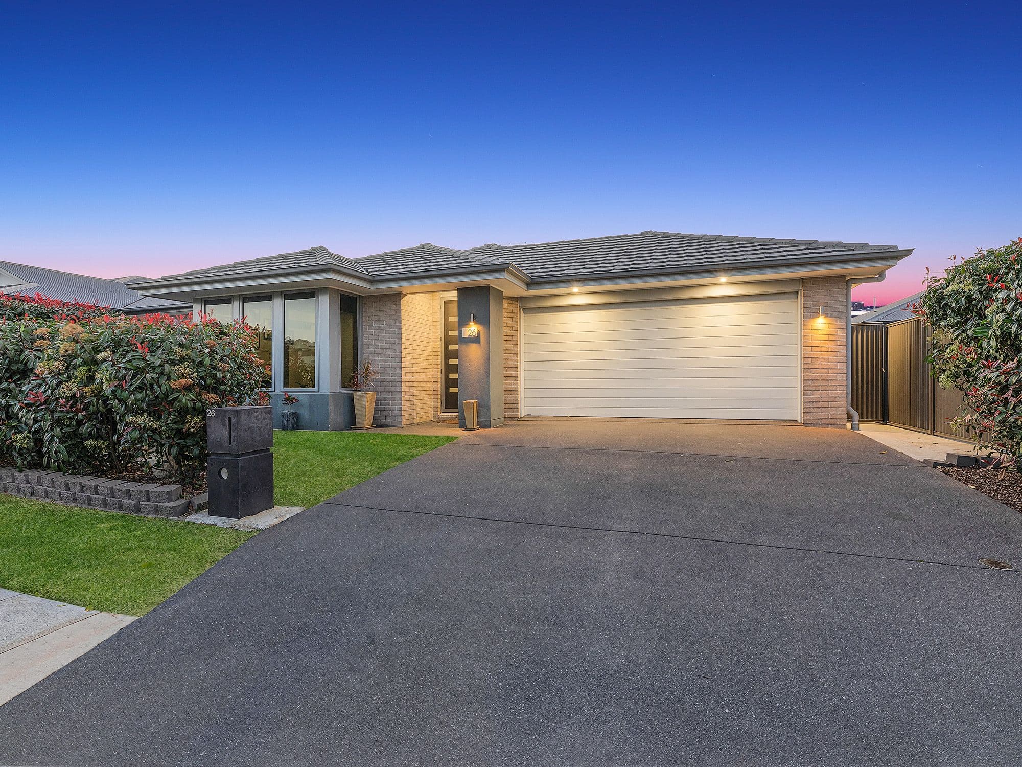 26 Greenview Avenue, South Ripley QLD 4306, South Ripley - Image 1