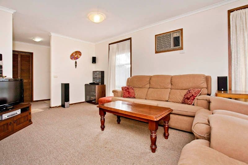21 Caithness Crescent, CORIO VIC 3214, Corio - Thumbnail 2