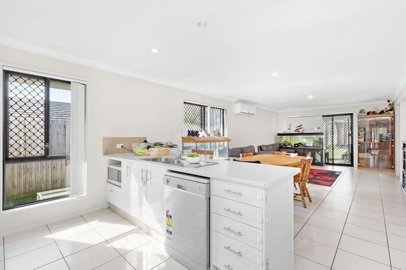 12 Goundry Drive, Holmview - Image 1
