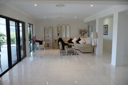 88 Salvado Drive, Pacific Pines QLD 4211, Pacific Pines - Thumbnail 6