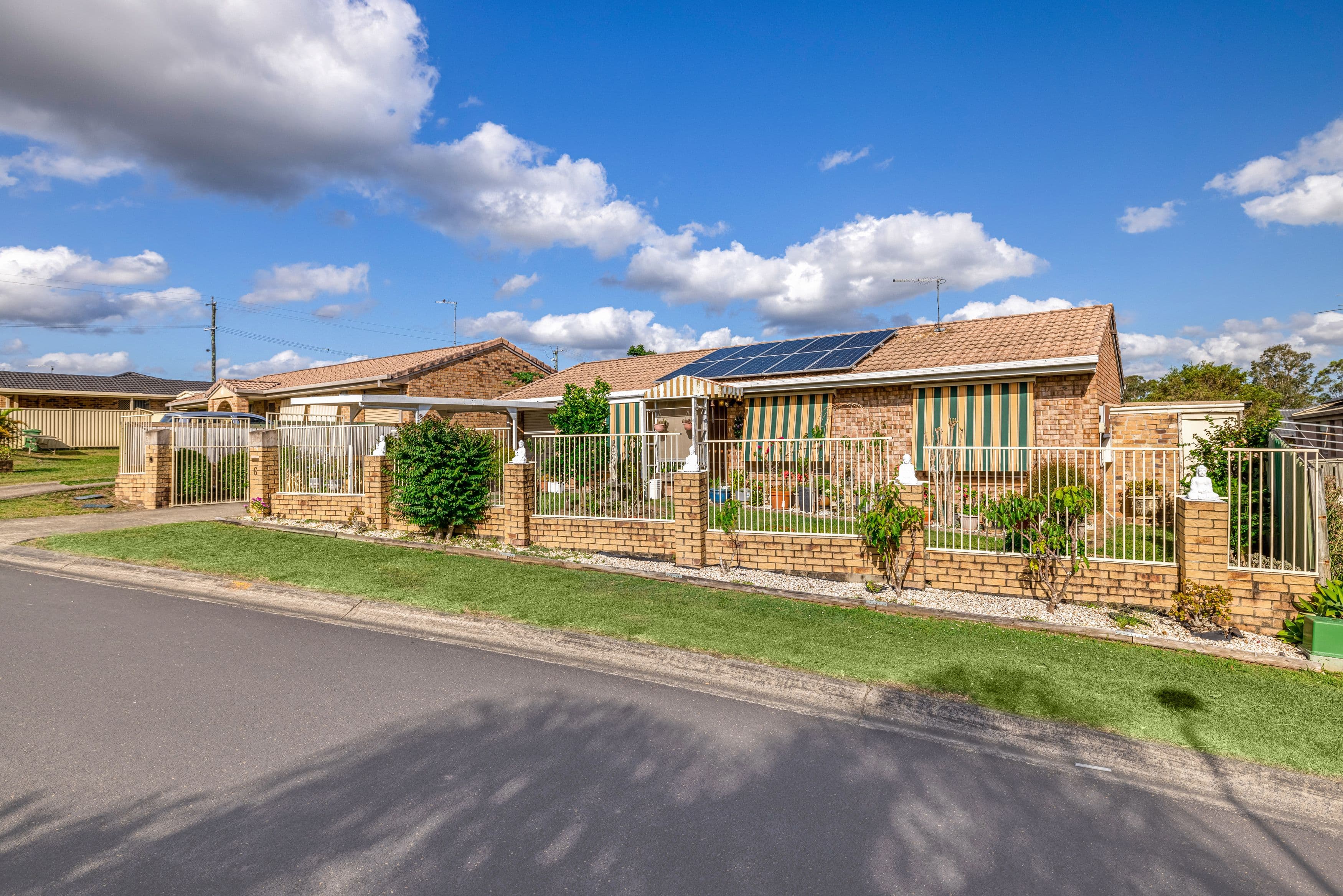 6 Manhattan Drive, Eagleby QLD 4207, Eagleby - Thumbnail 2