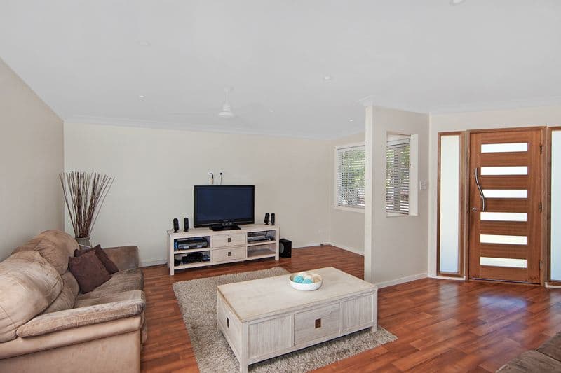 64 Dampier Boulevard, KILLARNEY VALE NSW 2261, Killarney Vale - Thumbnail 2