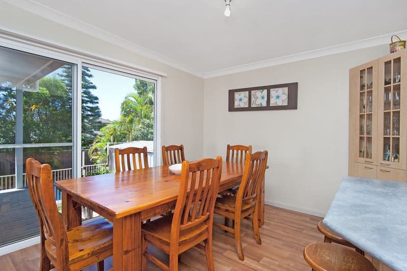 64 Dampier Boulevard, KILLARNEY VALE NSW 2261, Killarney Vale - Thumbnail 4