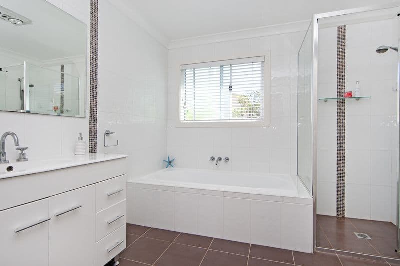 64 Dampier Boulevard, KILLARNEY VALE NSW 2261, Killarney Vale - Thumbnail 8