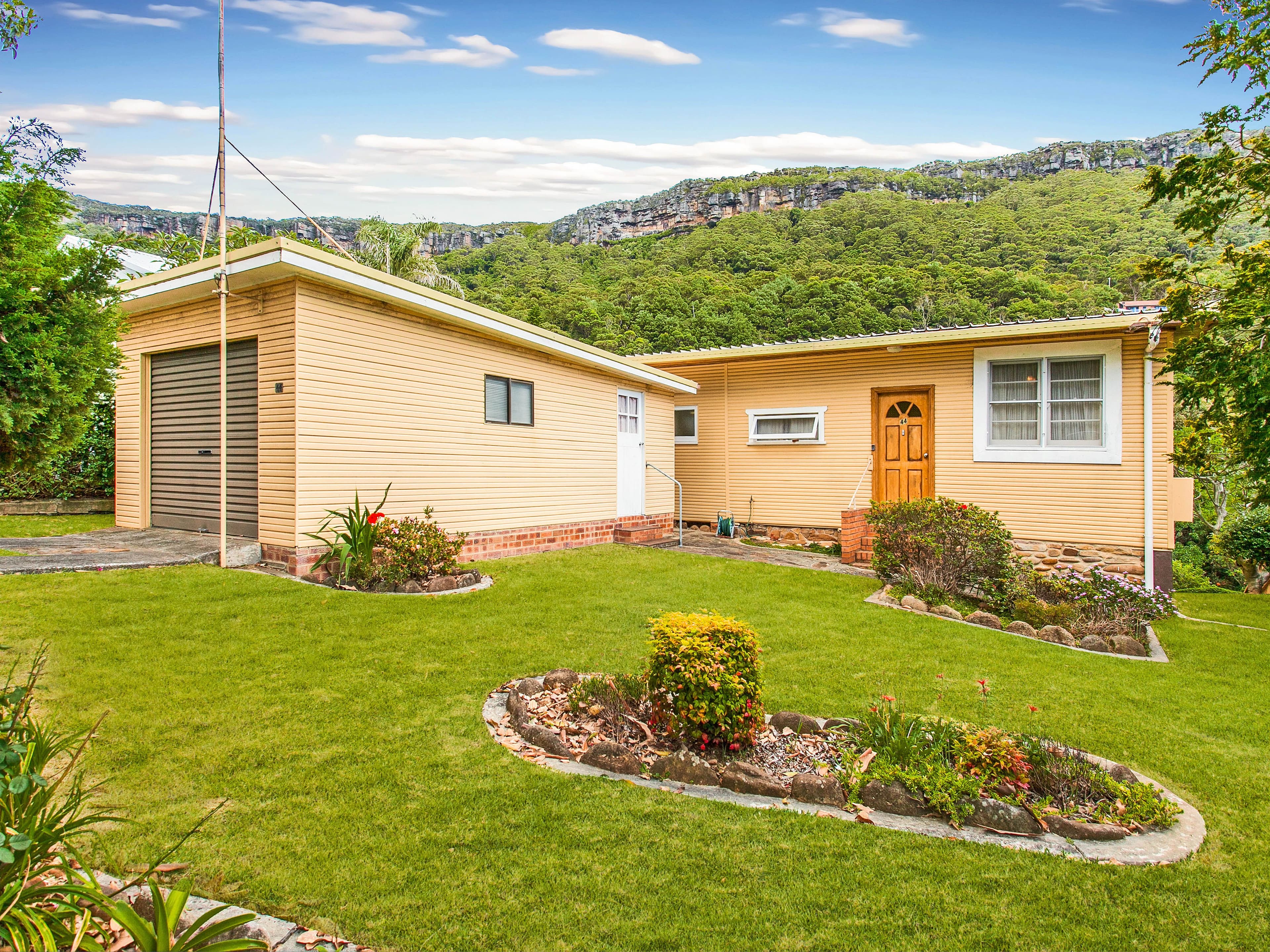 44 Paterson Road, Coalcliff - Thumbnail 2
