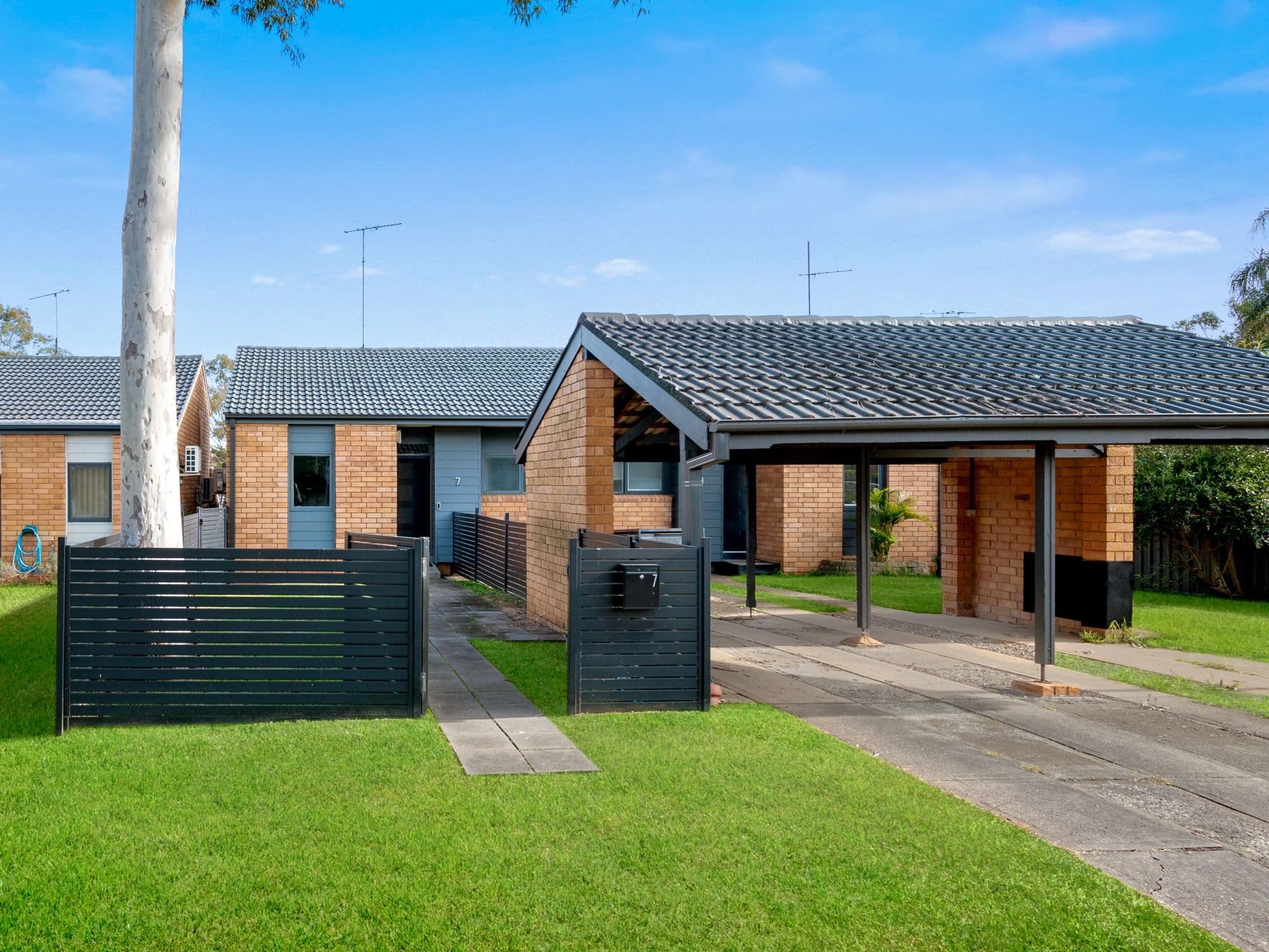 7 Green Lane, Bradbury NSW 2560, Bradbury - Image 1