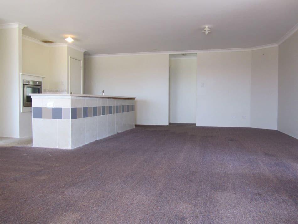 240 Johnson Road, BERTRAM WA 6167, Bertram - Thumbnail 2