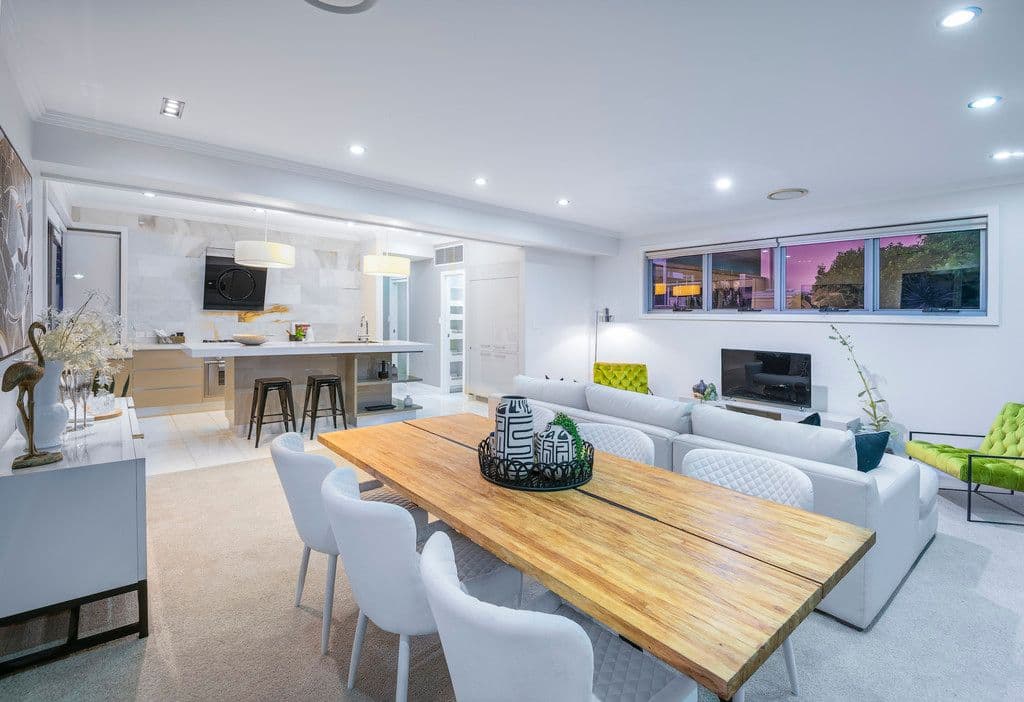 19 Midvale Lane, Teneriffe QLD 4005, Teneriffe - Image 1