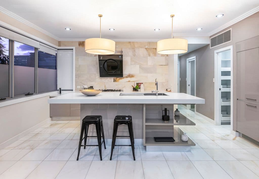 19 Midvale Lane, Teneriffe QLD 4005, Teneriffe - Thumbnail 2