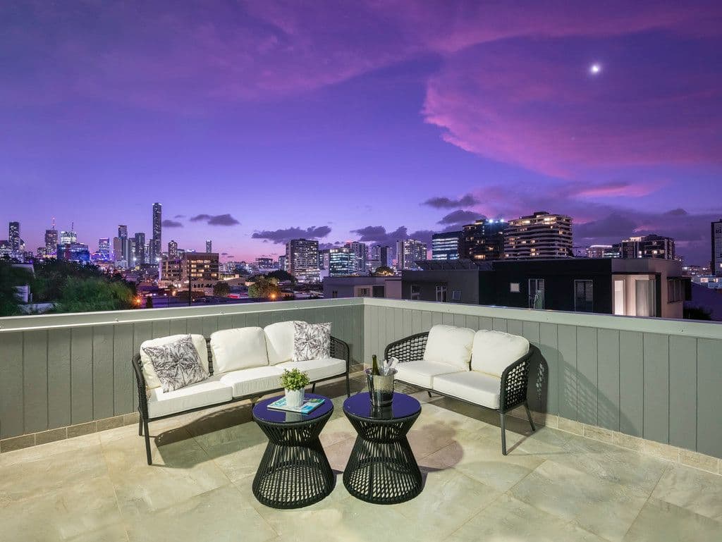 19 Midvale Lane, Teneriffe QLD 4005, Teneriffe - Thumbnail 3