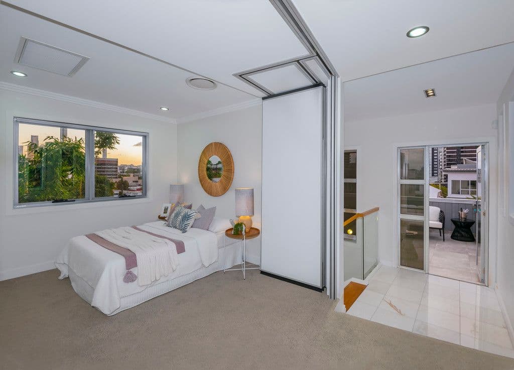 19 Midvale Lane, Teneriffe QLD 4005, Teneriffe - Thumbnail 5