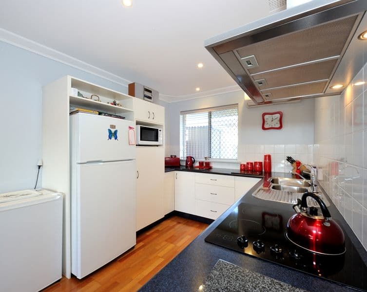 32-34 Mckenzie Road, SHOALWATER WA 6169, Shoalwater - Thumbnail 4