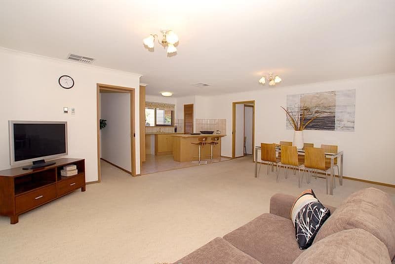 9 Hawtin Street, TEMPLESTOWE VIC 3106, Templestowe - Thumbnail 2