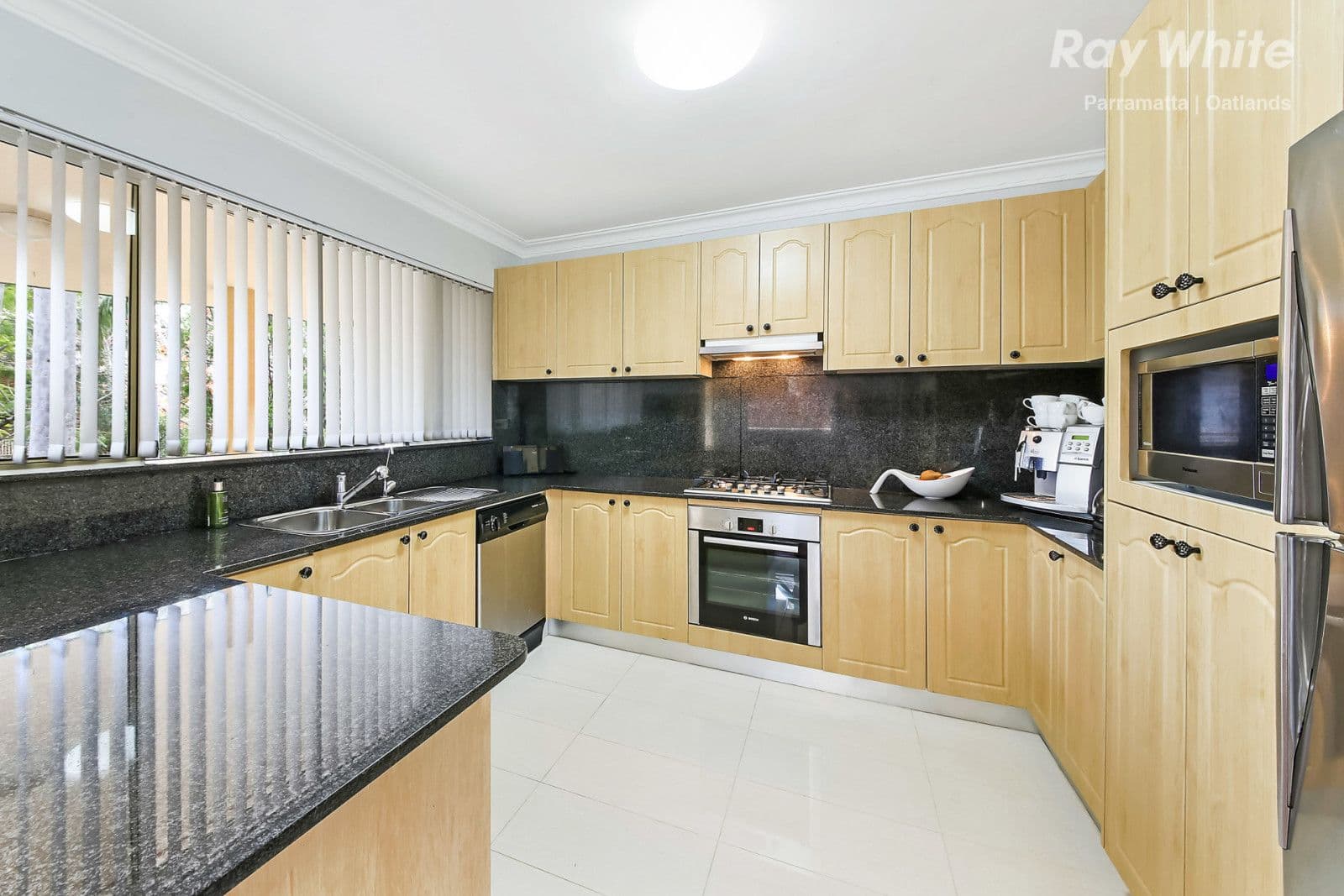 12 Henry Street, Parramatta NSW 2150, Parramatta - Thumbnail 3