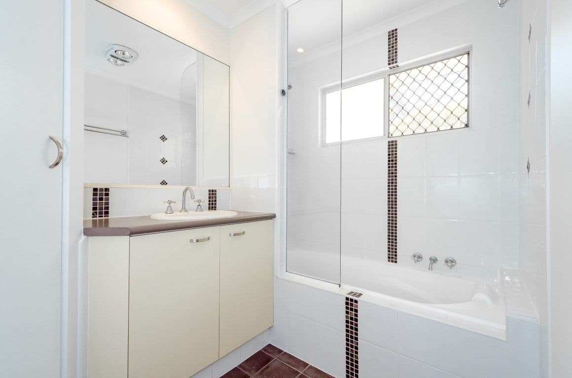 27 Cedar Street, Kin Kora QLD 4680, Kin Kora - Thumbnail 7