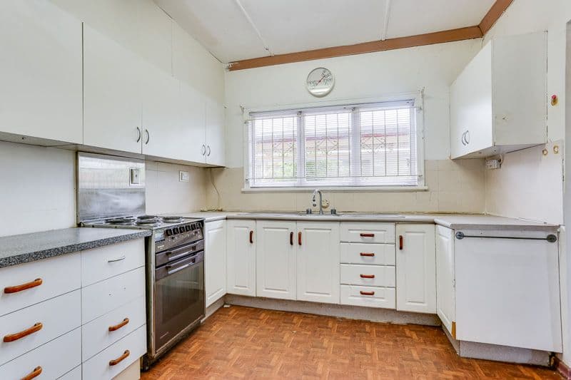 13 Reddy Street, One Mile QLD 4305, One Mile - Thumbnail 5