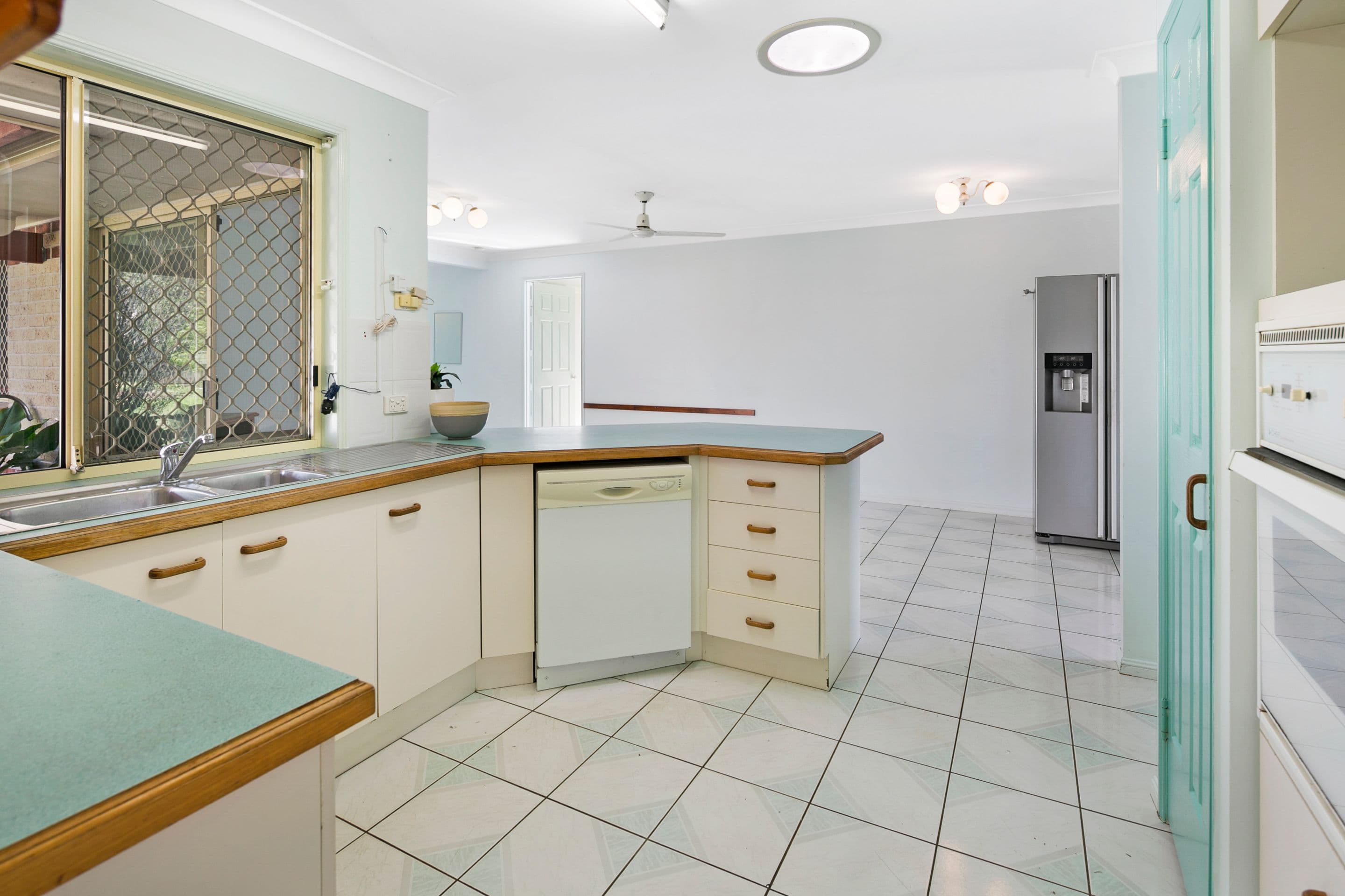 3 Pecan Court, Birkdale QLD 4159, Birkdale - Thumbnail 4