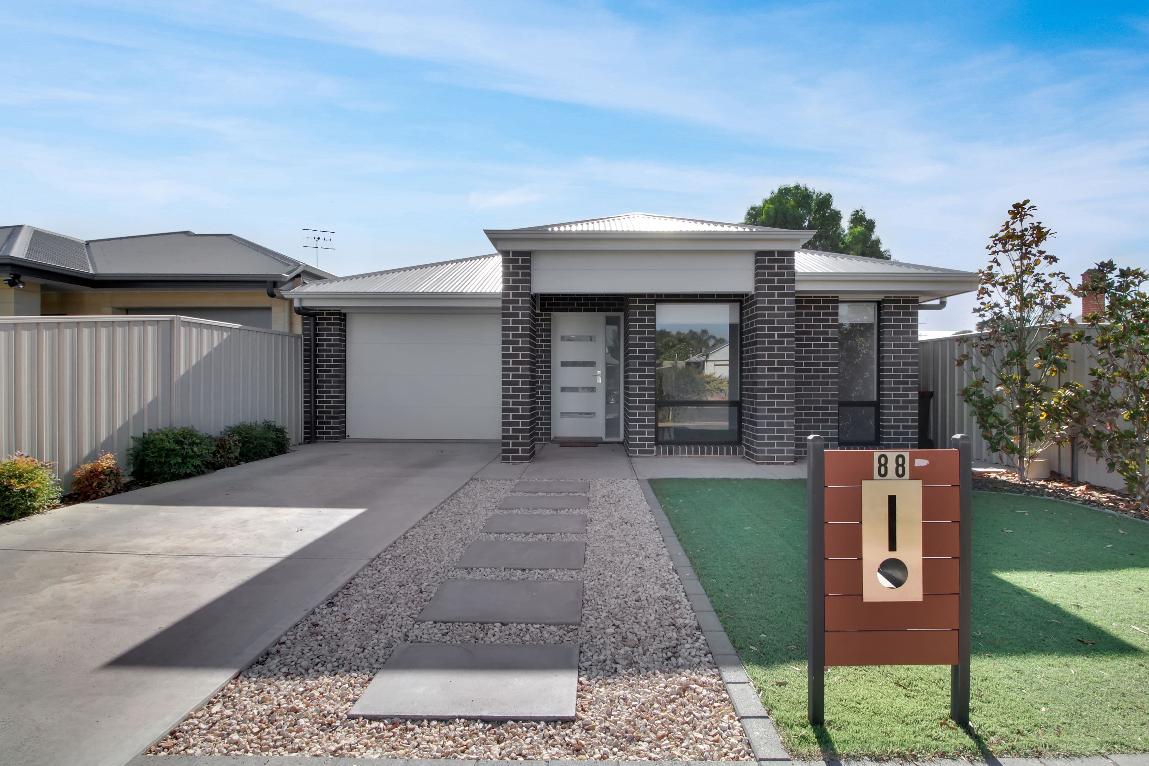 88 Seventeenth Street, Renmark SA 5341, Renmark - Image 1