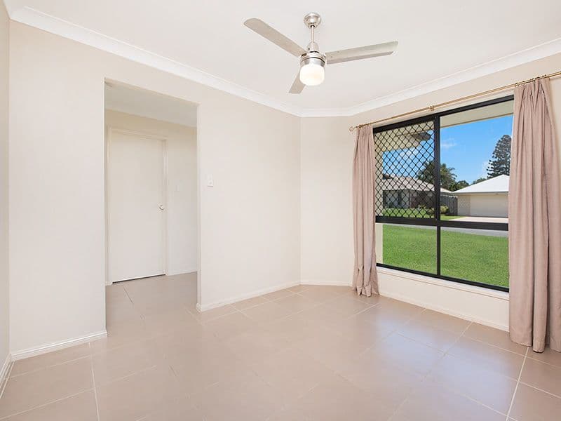 8 Sugar Coast Drive, Glass House Mountains QLD 4518, Glass House Mountains - Thumbnail 6